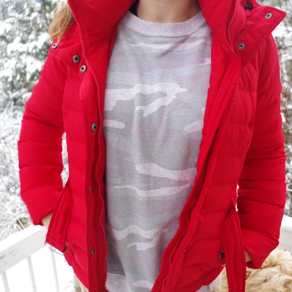 Ladies Red 80% Down Winter Jacket By Abercrombie & Fitch - Picture 6 of 8